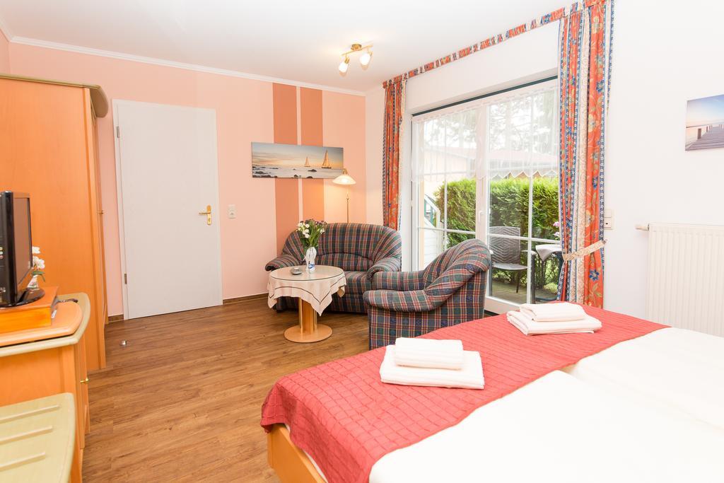 Hotel Garni Am Deich Zingst Cameră foto