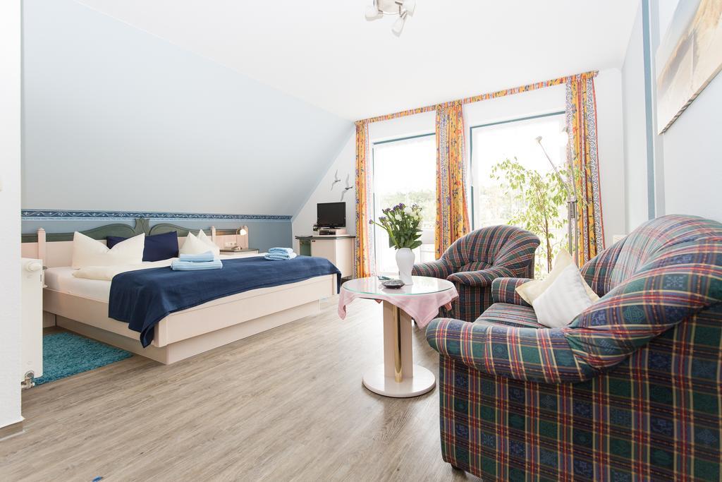 Hotel Garni Am Deich Zingst Cameră foto